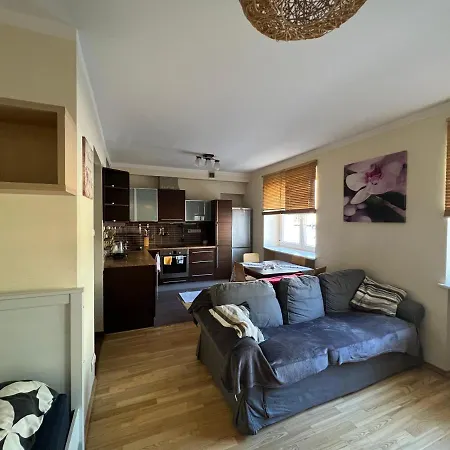 Entire Flat Daire *