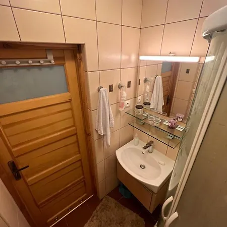 Entire Studio Flat *