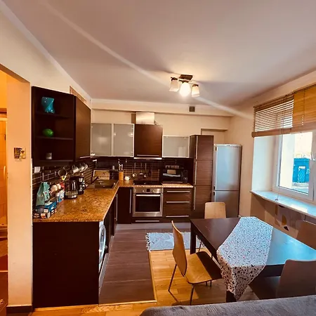 Entire Flat ורשה